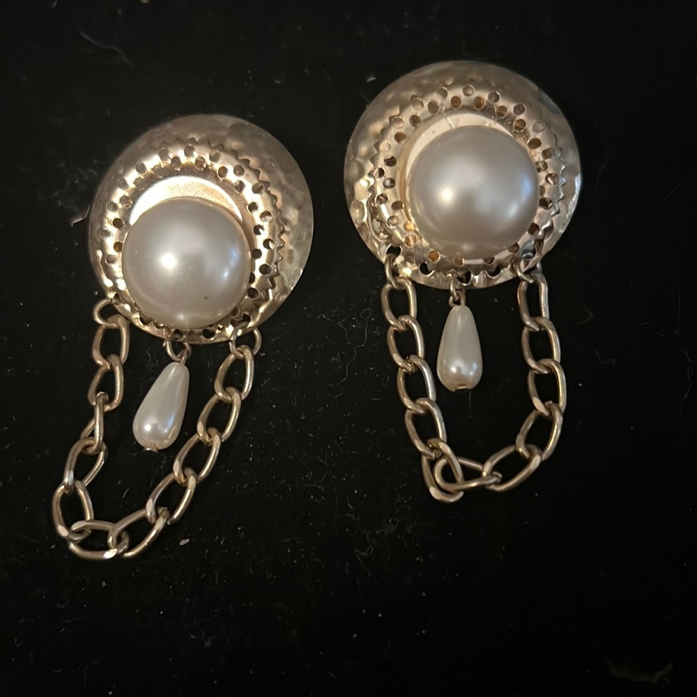 Vintage 80’s earrings